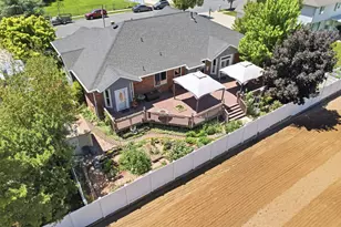 562 W 1400 N, West Bountiful, UT 84087 - Photo 42