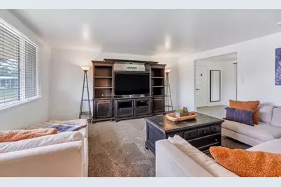 1896 Cliff Pl, Layton, UT 84041 - Photo 6