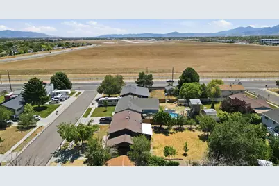 6166 S Cumulus Cir W, Kearns, UT 84118 - Photo 34