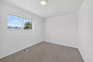 6166 S Cumulus Cir W, Kearns, UT 84118 - Photo 18