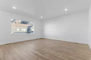 1743 East 920 North, Salem, UT 84653 - Photo 6