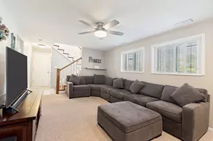 9832 S Falconhurst Dr E, Sandy, UT 84092 - Photo 20