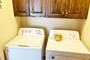 825 S 90 E, Vernal, UT 84078 - Photo 8
