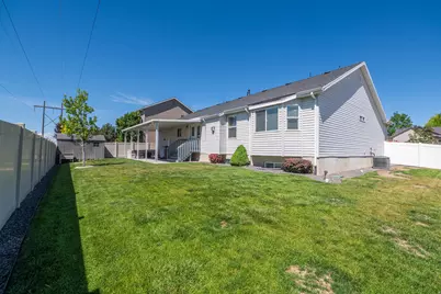 5437 S 3150 W, Roy, UT 84067 - Photo 50