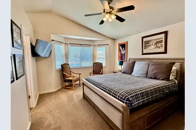 831 W Pages Ln, West Bountiful, UT 84087 - Photo 10