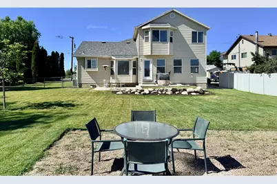 831 W Pages Ln, West Bountiful, UT 84087 - Photo 22