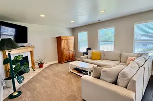 831 W Pages Ln, West Bountiful, UT 84087 - Photo 6