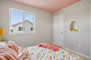 17 N Jordan River Way, Saratoga Springs, UT 84045 - Photo 14