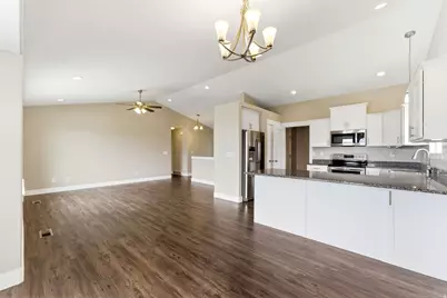 942 S 1050 W, Tooele, UT 84074 - Photo 10