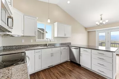 942 S 1050 W, Tooele, UT 84074 - Photo 12