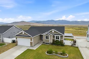 942 S 1050 W, Tooele, UT 84074 - Photo 1