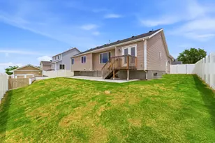 942 S 1050 W, Tooele, UT 84074 - Photo 38