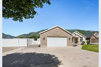 7830 S Cedar Loop Dr E, South Weber, UT 84405 - Photo 2