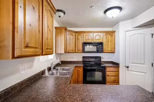 3821 E Rock Creek Rd, Eagle Mountain, UT 84005 - Photo 6