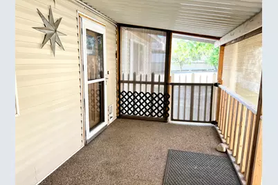 2875 N Hill Field Rd #4, Layton, UT 84041 - Photo 22