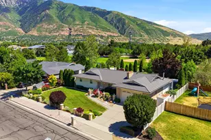 1750 E Crescent View Dr Dr, Sandy, UT 84092 - Photo 2