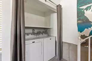 6502 W 3210 S S, West Valley, UT 84128 - Photo 44