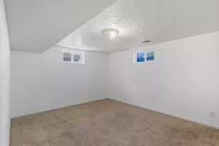 396 W 1130 N, Sunset, UT 84015 - Photo 18