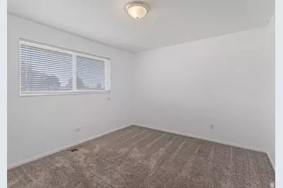 396 W 1130 N, Sunset, UT 84015 - Photo 10