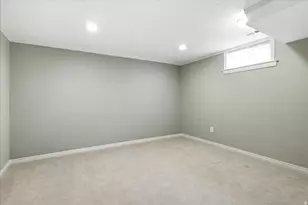 2018 E Twin View Dr S, Millcreek, UT 84109 - Photo 30