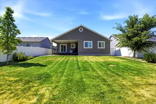 1277 E Skip St S, Eagle Mountain, UT 84005 - Photo 26