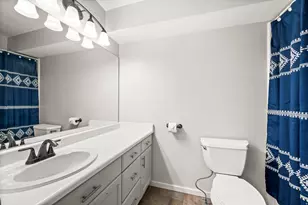 9229 S Jefferson Cv W, Sandy, UT 84070 - Photo 14