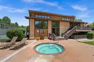 9229 S Jefferson Cv W, Sandy, UT 84070 - Photo 36
