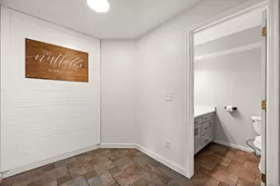 9229 S Jefferson Cv W, Sandy, UT 84070 - Photo 12
