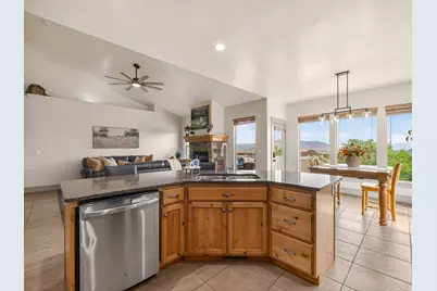 751 E 650 S, Santaquin, UT 84655 - Photo 10