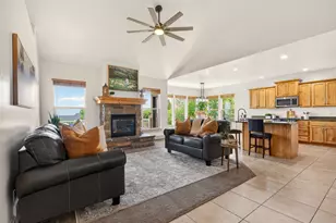 751 E 650 S, Santaquin, UT 84655 - Photo 6