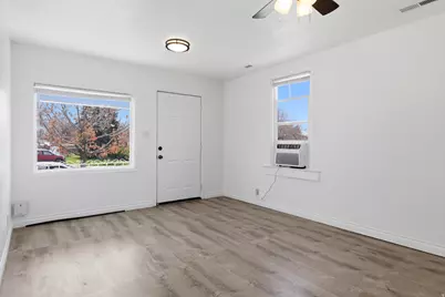 1060 Sullivan Rd, Ogden, UT 84403 - Photo 12