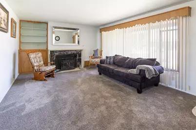 5921 S 200 E, Murray, UT 84107 - Photo 2