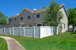 3155 W Davencourt Loop, Lehi, UT 84043 - Photo 4