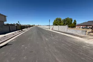 13296 S Hidden Ranch Dr W, Herriman, UT 84096 - Photo 36