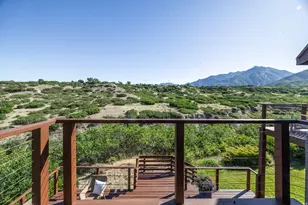 2105 E Dimple Dell Rd, Sandy, UT 84092 - Photo 20