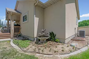 12384 S Overlook Ridge Ct, Riverton, UT 84065 - Photo 52