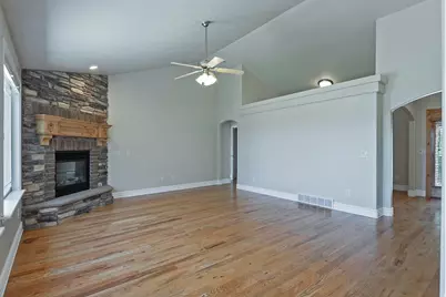 1376 W Jordan Hills Dr, South Jordan, UT 84095 - Photo 10