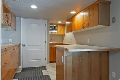 1376 W Jordan Hills Dr, South Jordan, UT 84095 - Photo 20