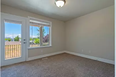1376 W Jordan Hills Dr, South Jordan, UT 84095 - Photo 16