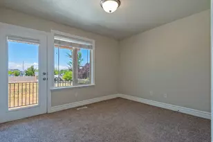 1376 W Jordan Hills Dr, South Jordan, UT 84095 - Photo 16