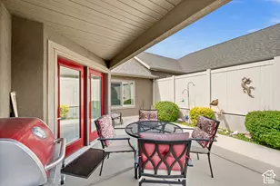 1994 W 9270 S, West Jordan, UT 84088 - Photo 12
