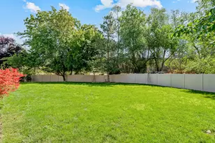 5547 S Harvey Heights Dr, Taylorsville, UT 84129 - Photo 24