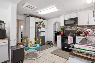 1760 W Sugar Factory Rd S, West Jordan, UT 84088 - Photo 14