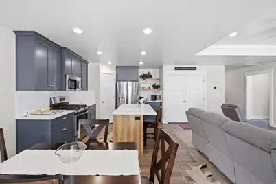 279 W 520 S, Hyde Park, UT 84318 - Photo 16