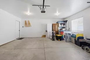 279 W 520 S, Hyde Park, UT 84318 - Photo 28