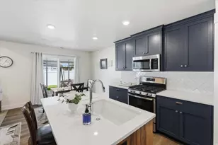 279 W 520 S, Hyde Park, UT 84318 - Photo 14