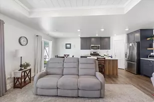 279 W 520 S, Hyde Park, UT 84318 - Photo 10