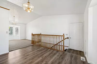 108 S Astor Ln, Elk Ridge, UT 84651 - Photo 8