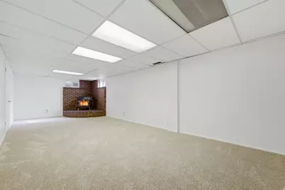 8342 S Van Buren St, Midvale, UT 84047 - Photo 18