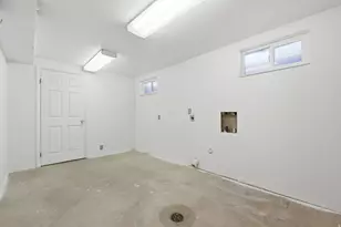 8342 S Van Buren St, Midvale, UT 84047 - Photo 22